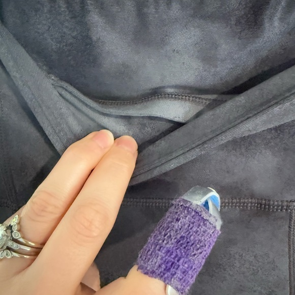 Fabletics winter workout set leggings/bra sz Med - Picture 9 of 9